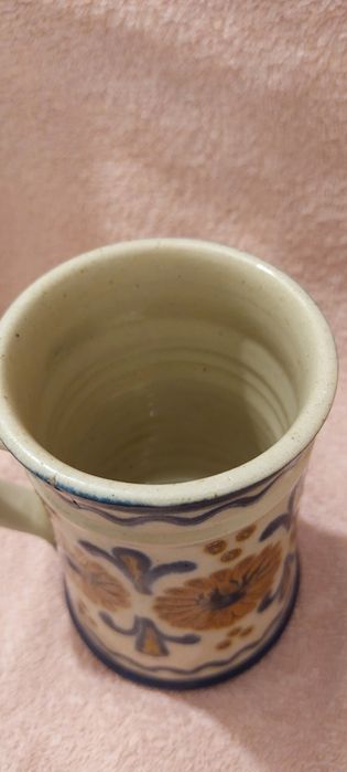 Kufel z ceramiki, ręcznie malowany
