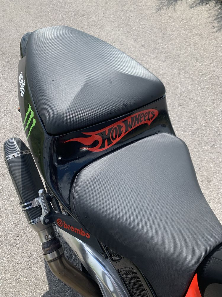 Aprilia RSV 1000 Mille