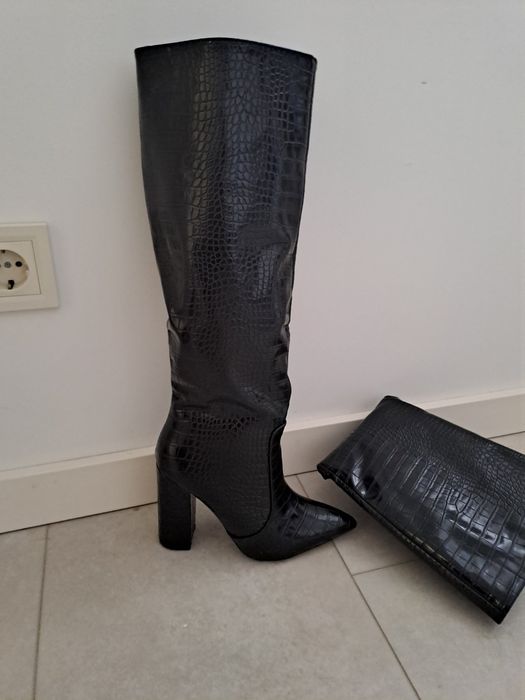 Чоботи 37 розмір