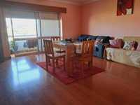 VENDE-SE Apartamento T4 no Centro da Mealhada