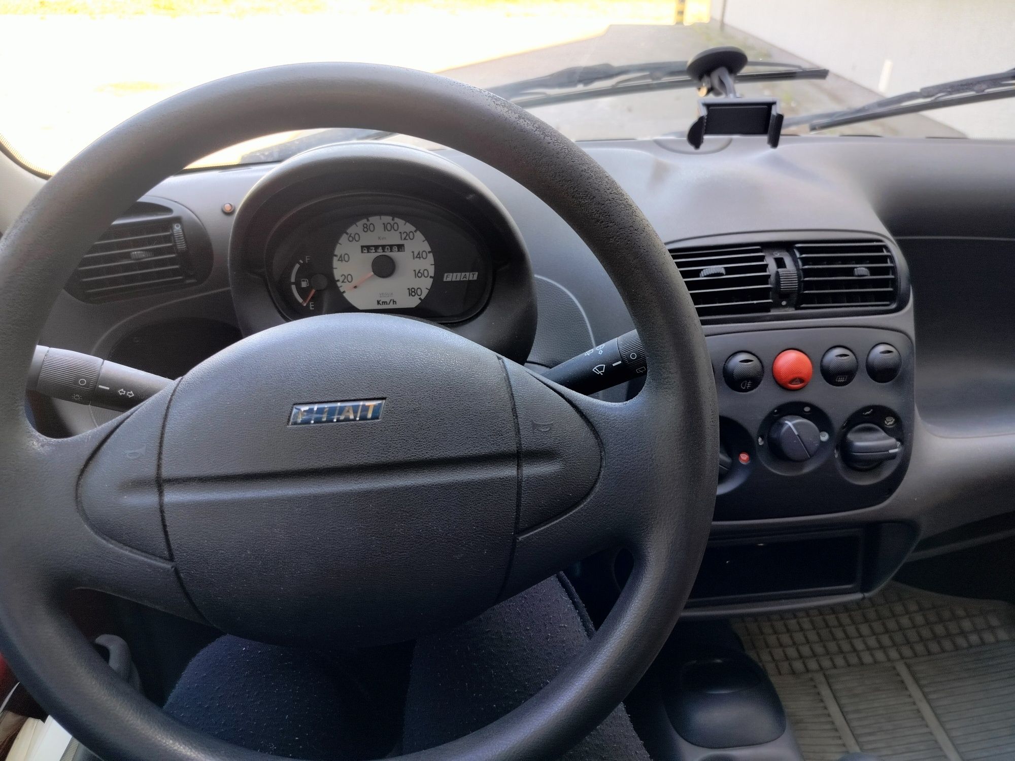 Fiat Seicento niski przebieg,  ubezpieczenie i przegląd 02.2026