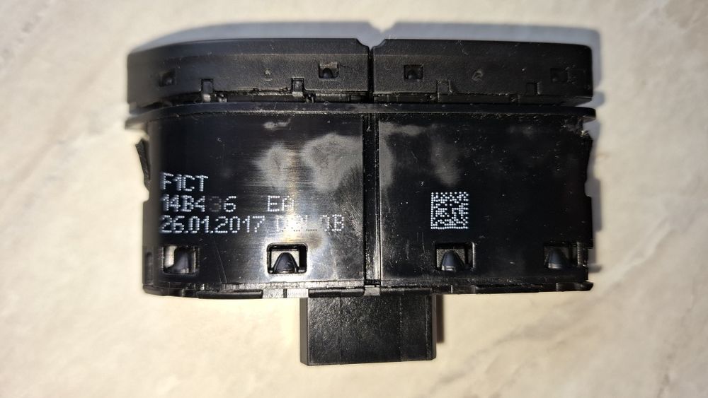FORD C-MAX Panel  Przełacznik przycisk START STOP