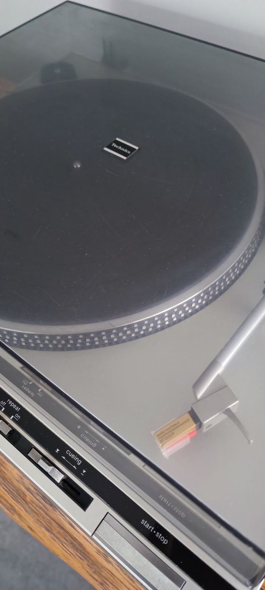 Gramofon Technics sl-d30