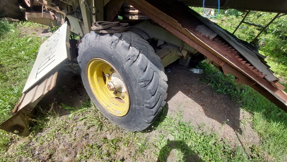 Комбайн форштріт Е-516 по 15грн за кг