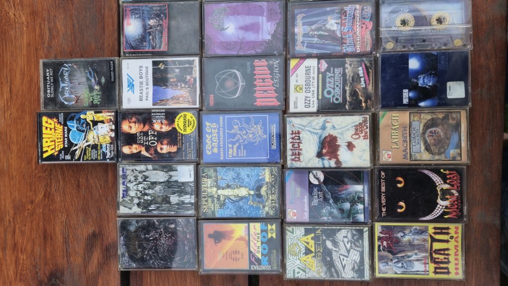 42 kasety metal rock