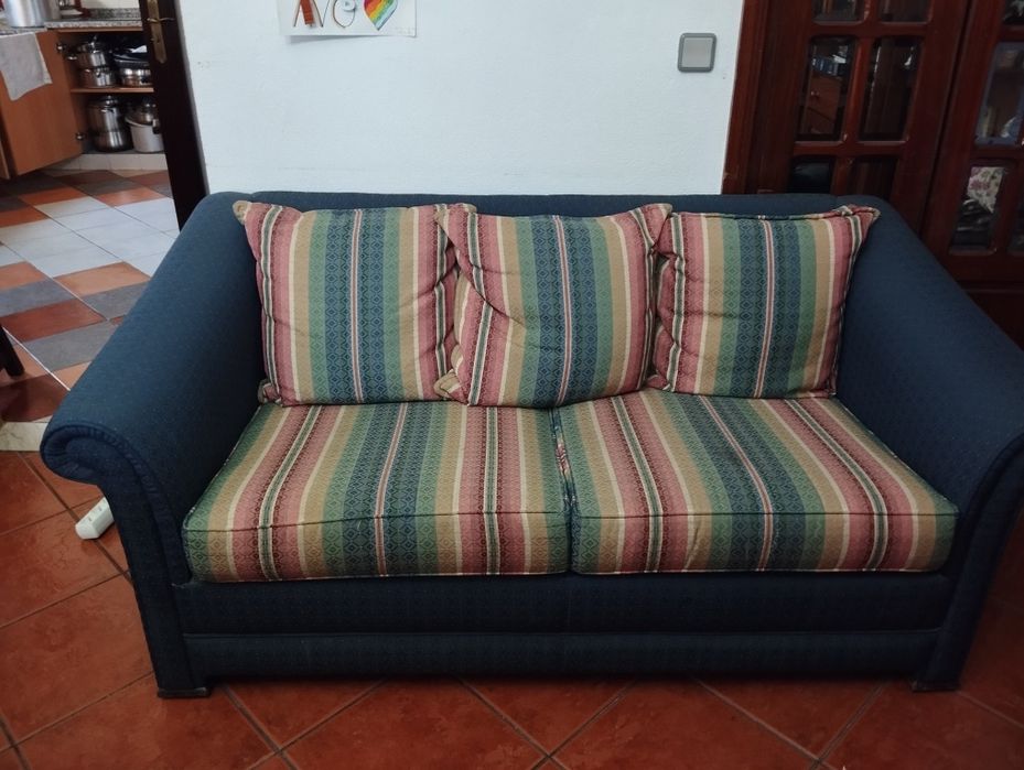 2 Sofás de 2 lugares (iguais)