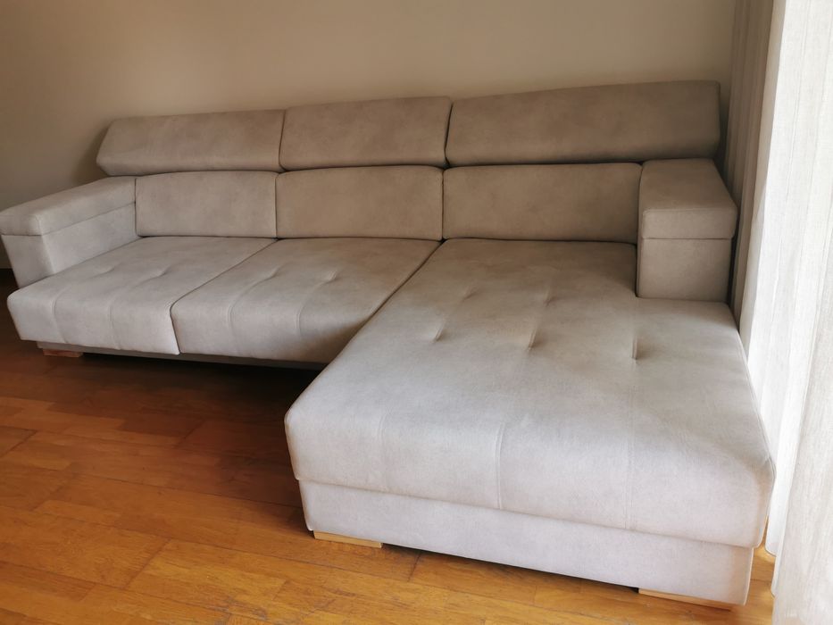 Sofá novo apenas com 2 meses de existência