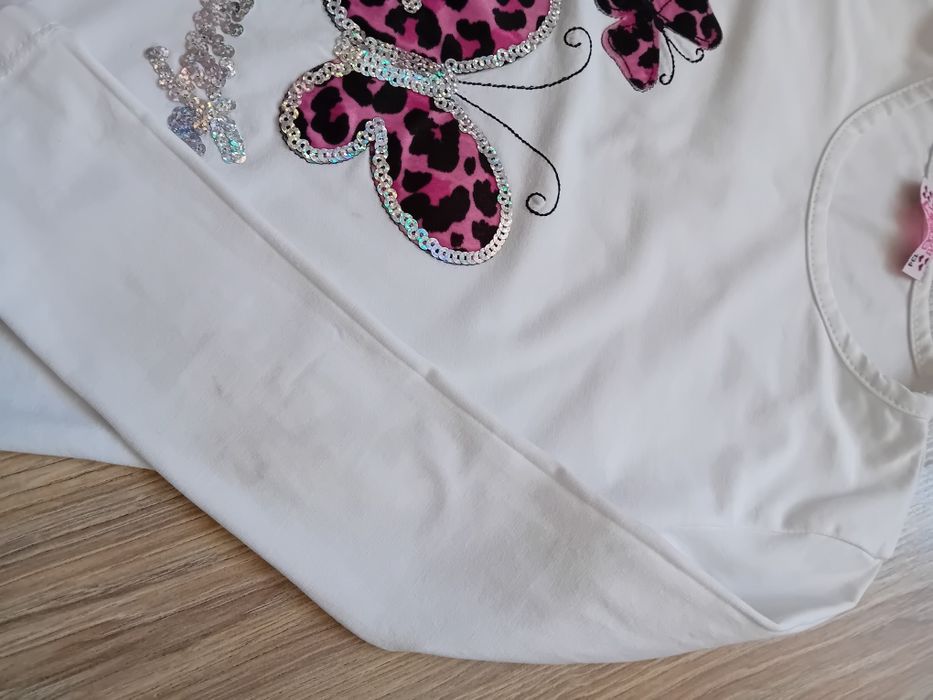 Ubrania na dziewczynkę MIX 122/128