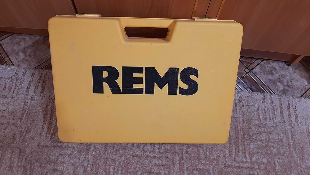 Трубогиб трубовигинач механічний Rems Свінг-153023R