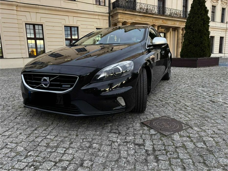 Volvo V40 Volvo V40 II (2012 - 2019) 2.0 R-Design 2014