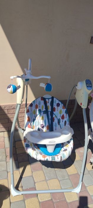 Кресло-качалка Graco Lovin'Hug Toy Town