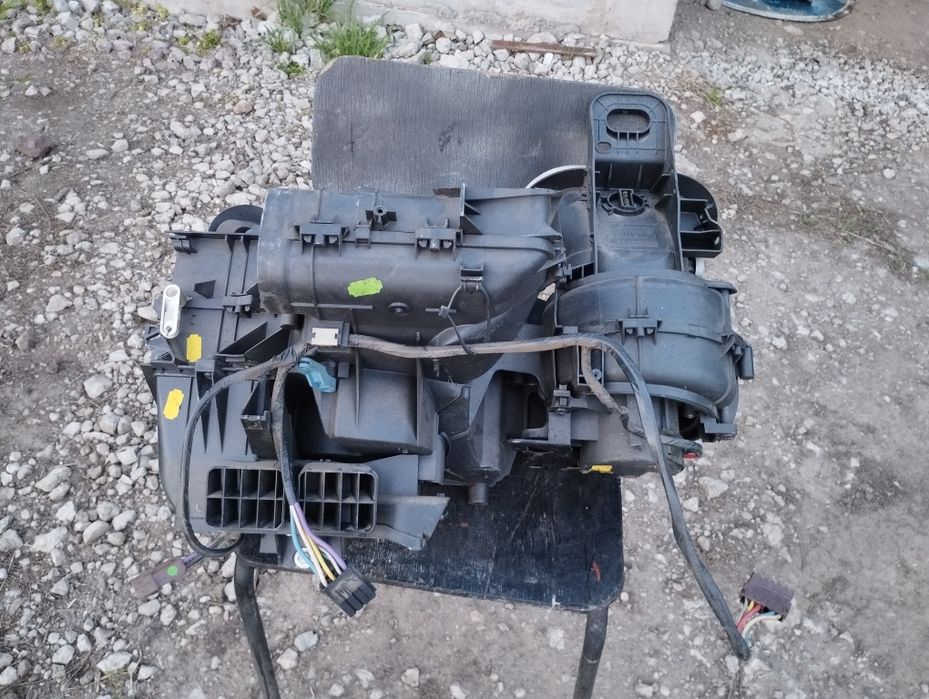 Продам отопител Пежо 306