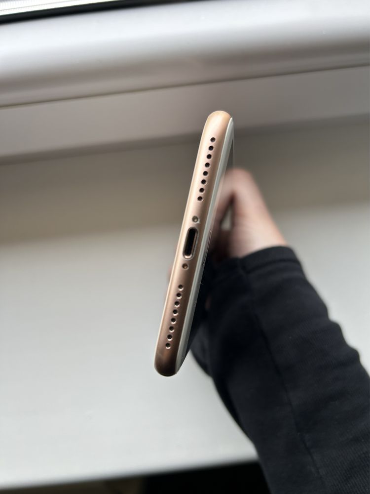 Iphone 8 Plus Gold стан ідеальний