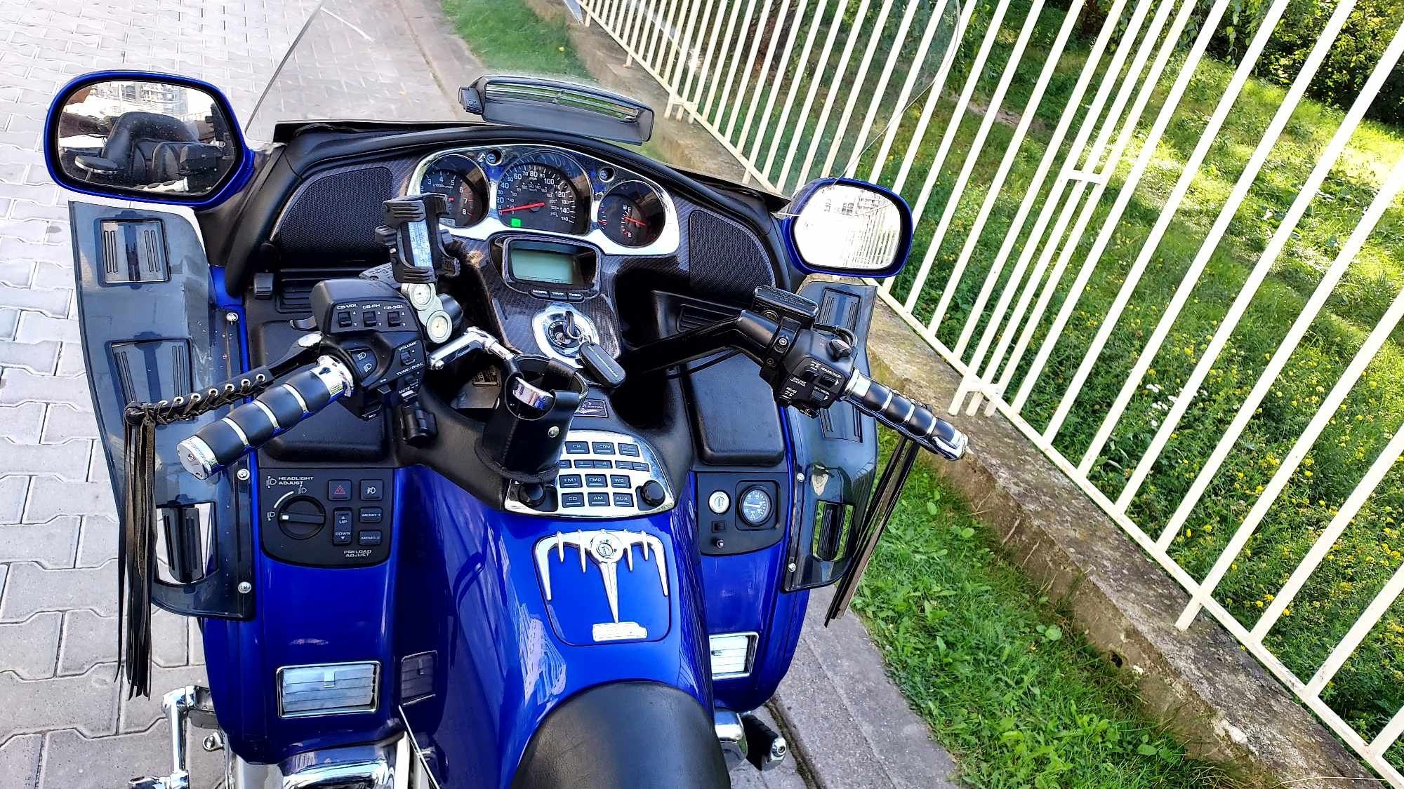 Honda GL Trike Trajka Honda Gold Wing 1800