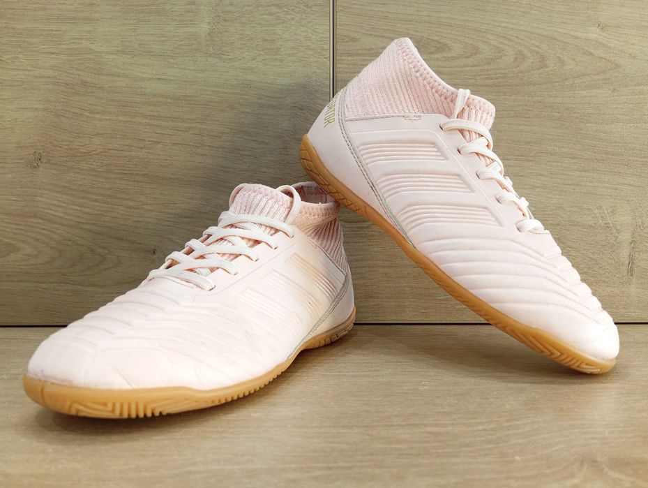 ADIDAS JR PREDATOR TANGO 18.3 IN Buty Sportowe Halówki Dziecięce R. 32