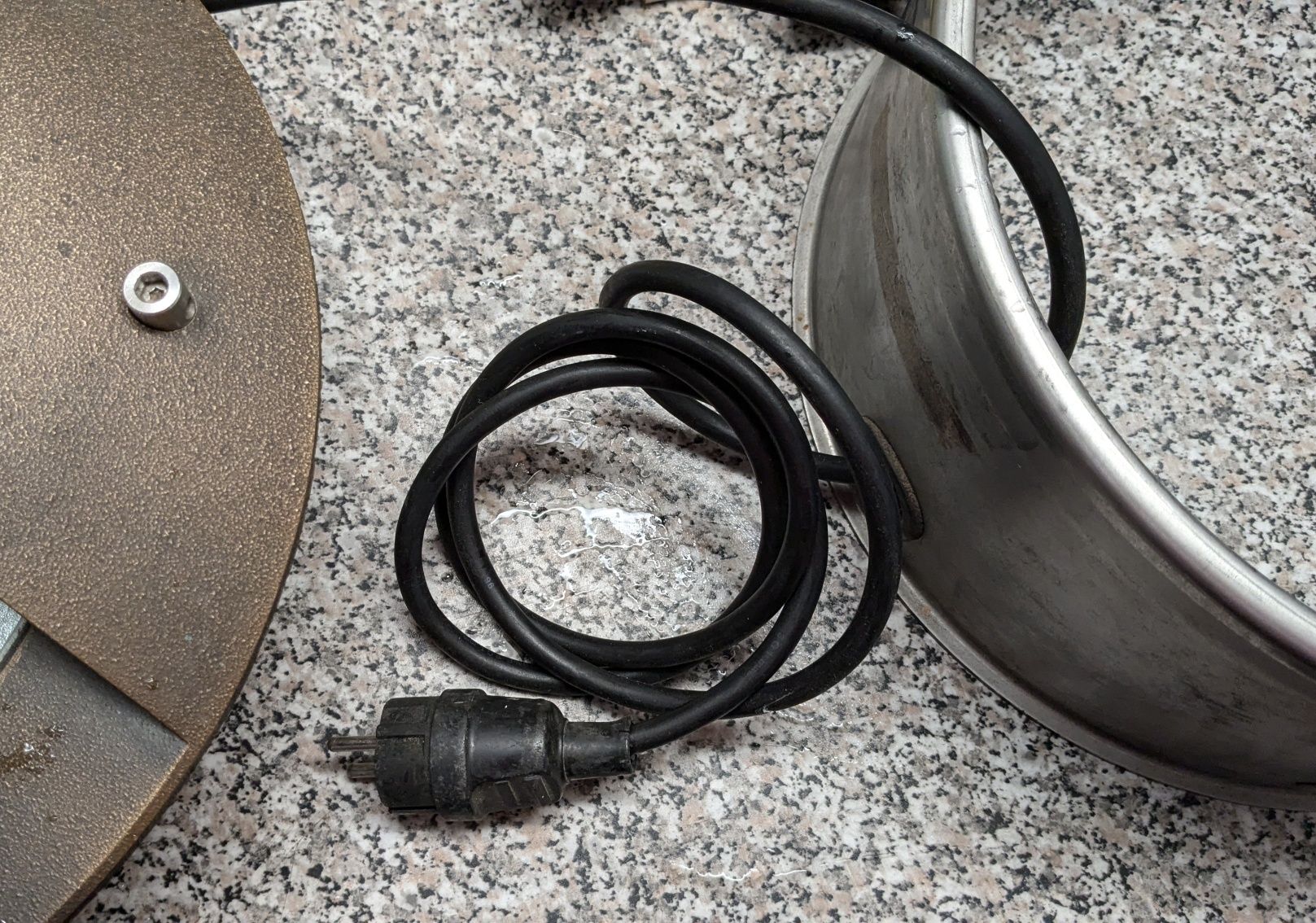 Bega - Lampa ziemna (x2) do oświetlenia budynku z oprawą do ziemi MHT