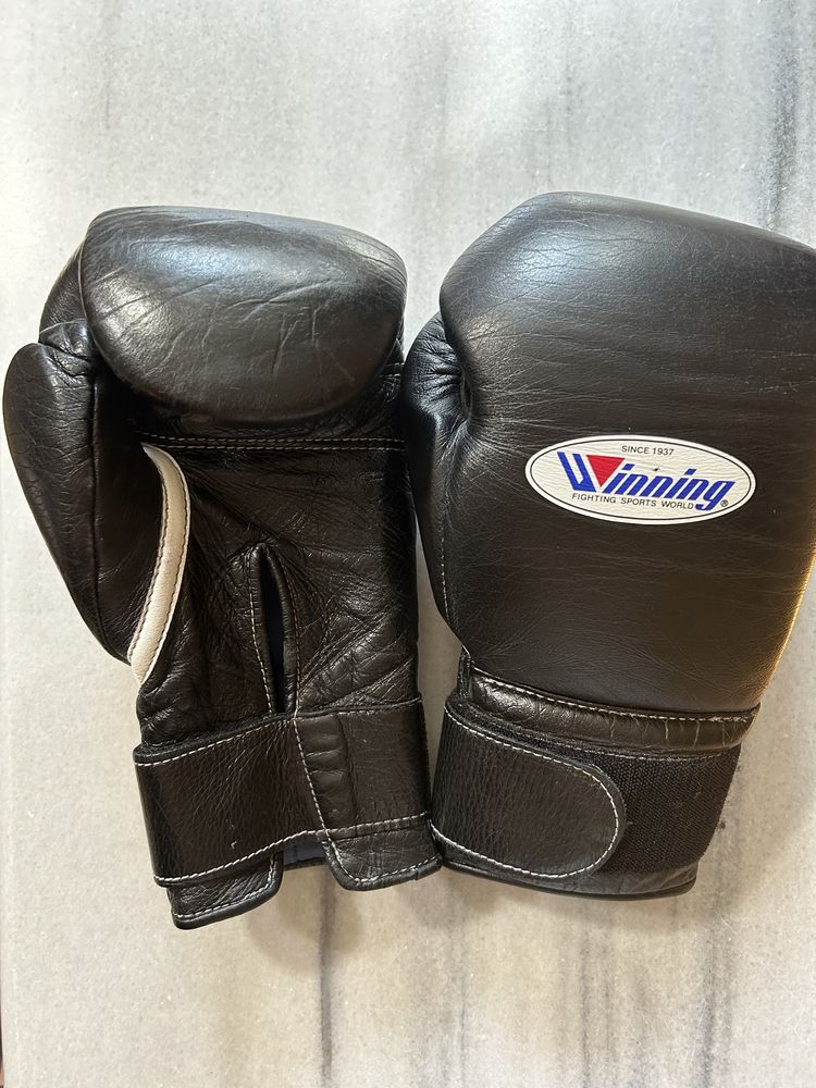 Боксерские перчатки Winning  MS-500 B