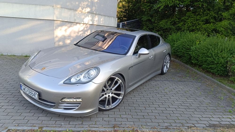 Porsche Panamera 4S  4.8V8 Szwajcaria Doinwestowany Mozliwa Zamiana