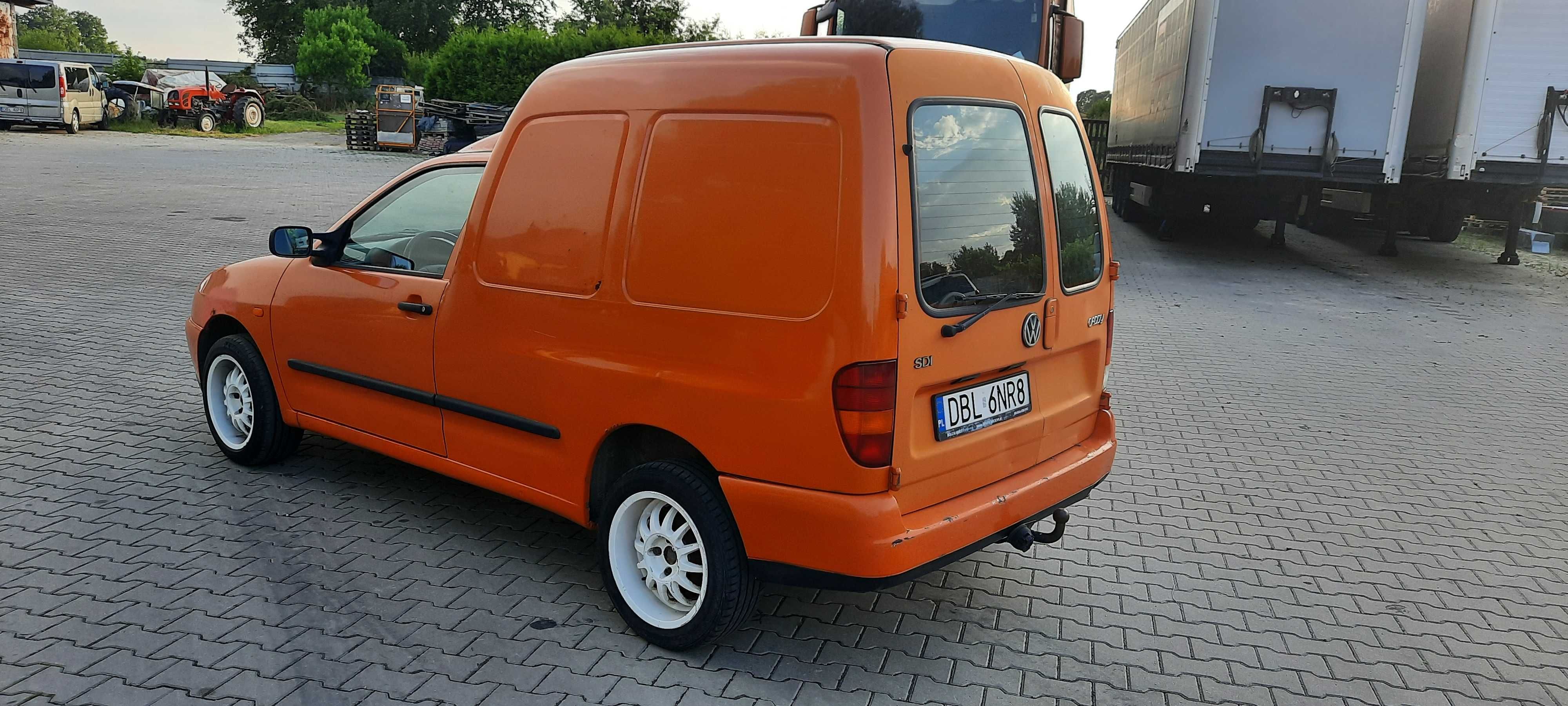 Vw caddy 1.9 sdi 2002 rok