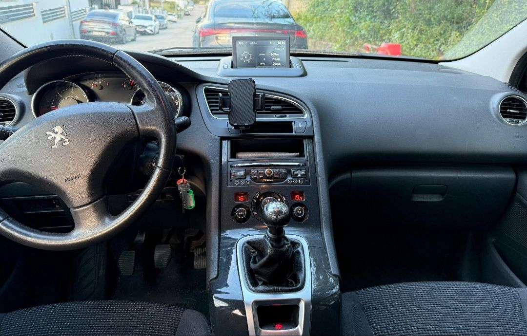Peugeot 5008 7 lugares