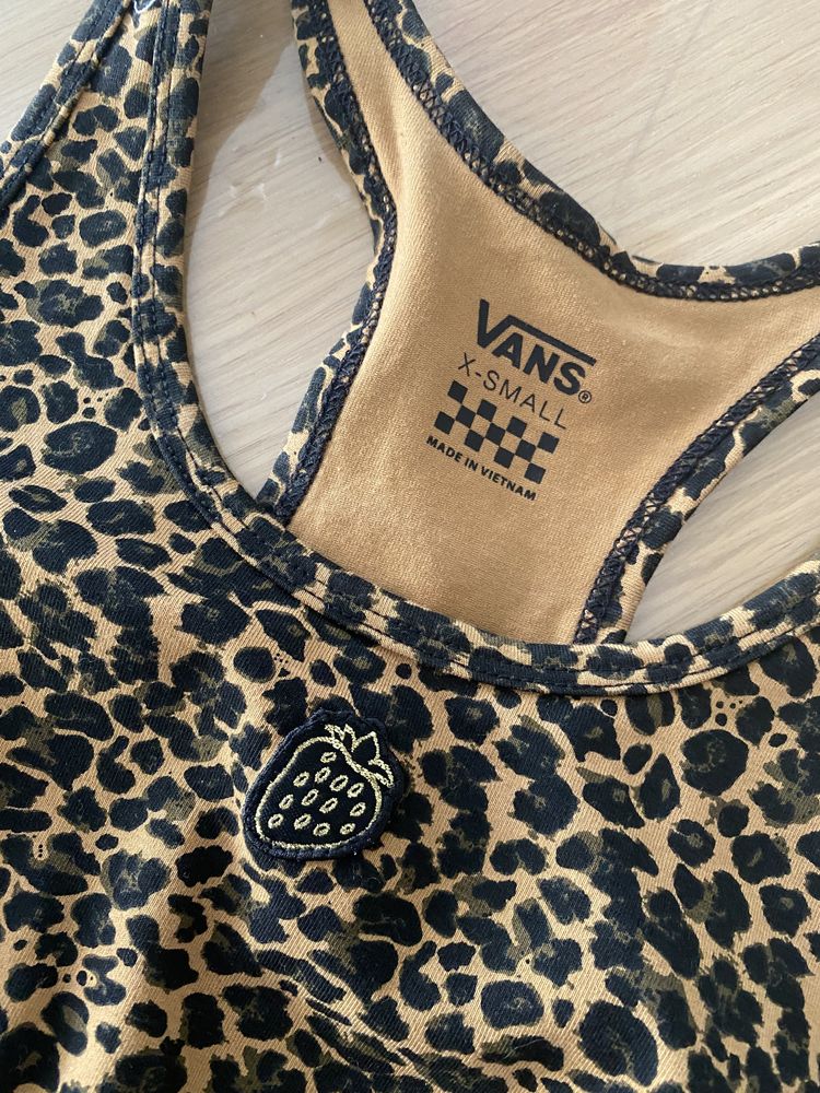 Nowy top w panterkę vans xs