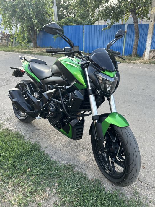 Bajaj dominar 400