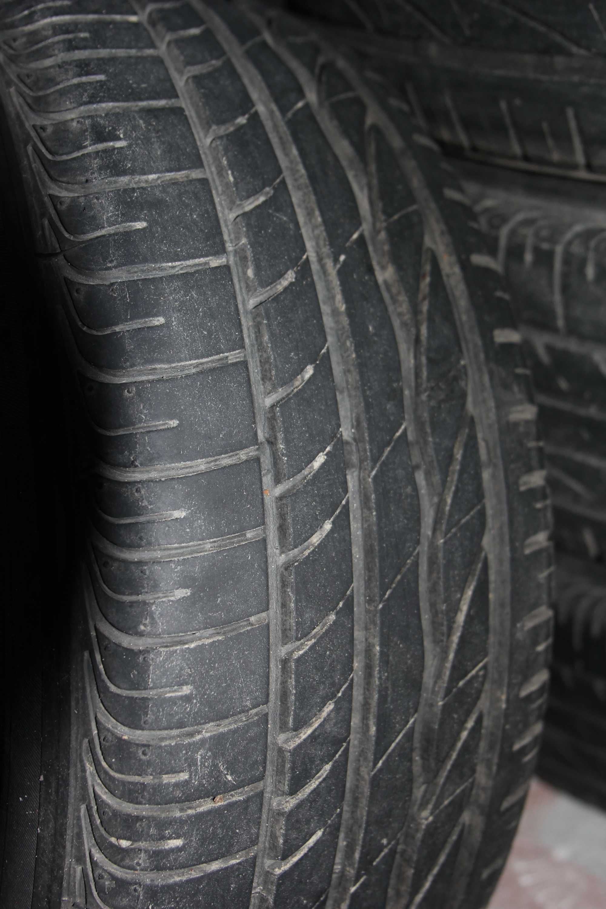 літні шини Bridgestone Turanza  195/55 R15 ER 300   Італія