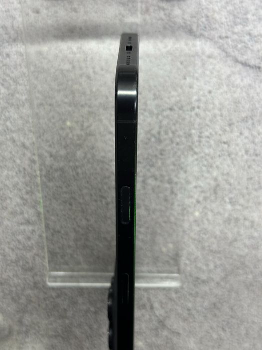 Apple iPhone 16 Pro 512Gb Black з додатковой батареей