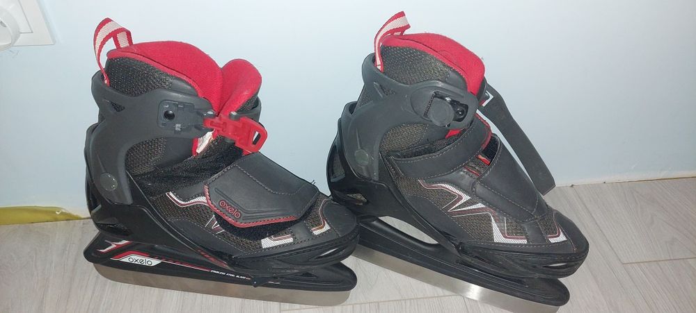 Łyżwy Oxelo Fit3 jr rozmiar 35-38 stan świetny