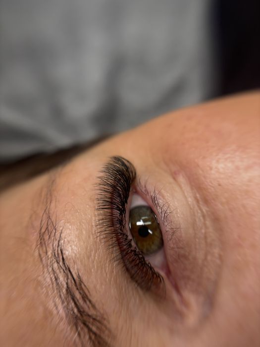 Rzęsy - przedłużanie i zagęszczenie rzęs 1:1 2-3D 3-4D 4-6D