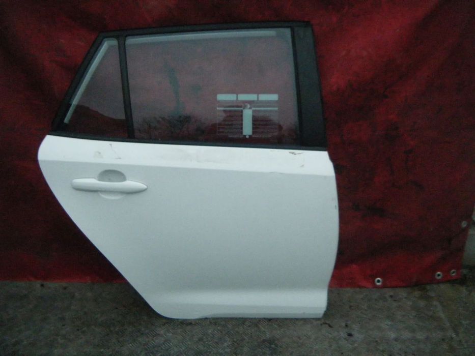 Toyota Corolla XII E21 kombi (2018/-) Drzwi TYL TYLNE PRAWE =RADOM