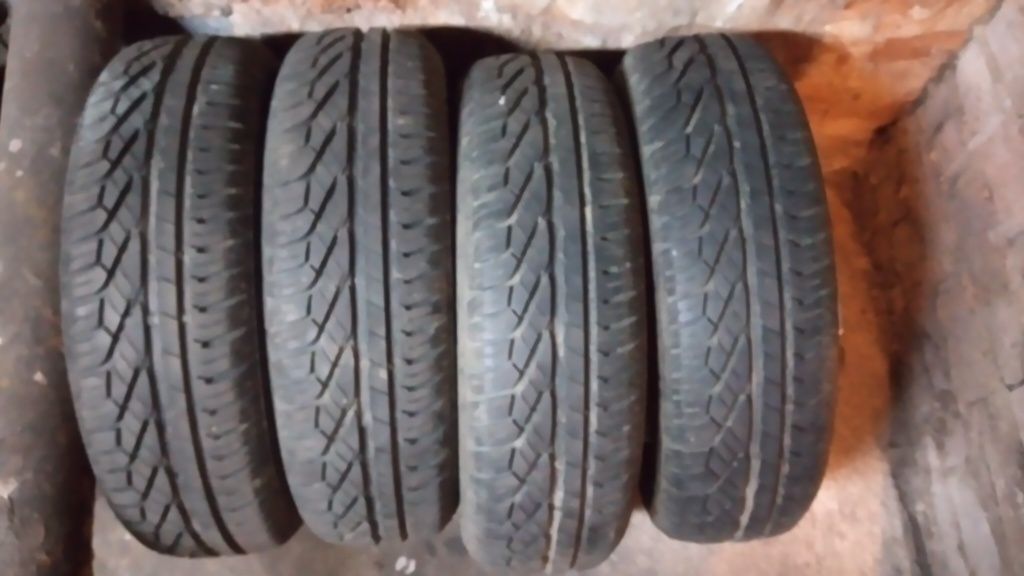 Opony letnie Uniroyal Rain Expert 3 165/65 R15 T