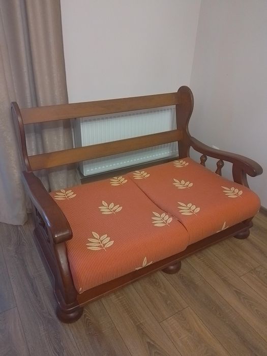 Диван, натуральне дерево