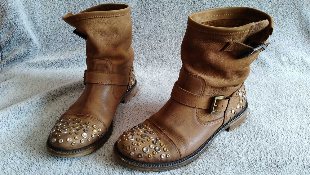 LAVORAZIONE ARTIGIANA brązowe  botki boho nity SKÓRA NAT.39
