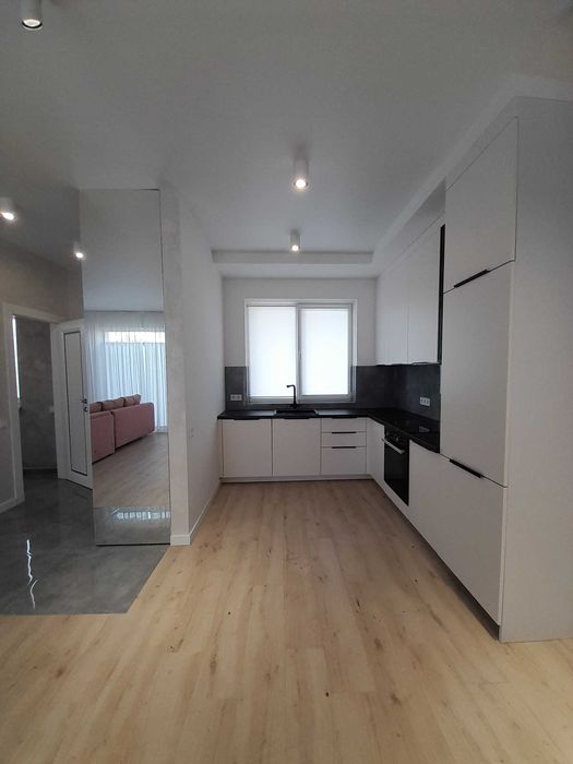 Без комісії, 100м², три кімнати, тераса, балкон, меблі, три сотки