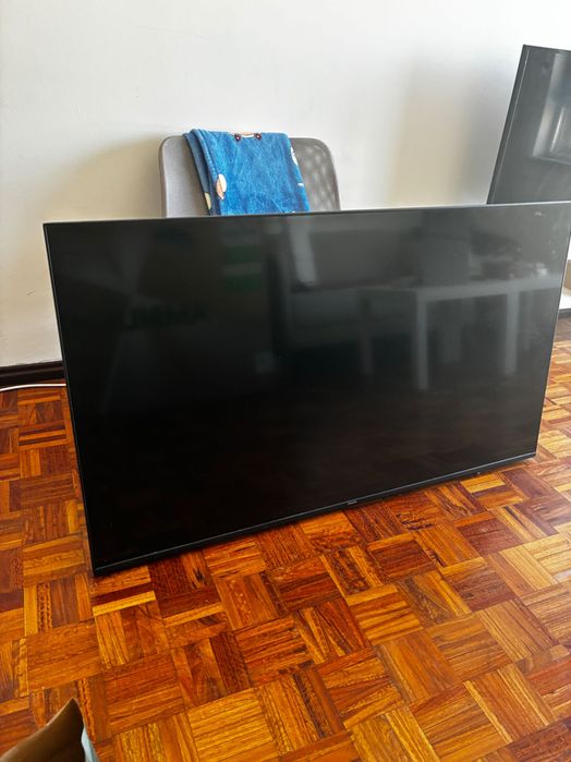 TV Philips Ambilight 55" 4K UHD – Série 8000 (55PUS8079/12)