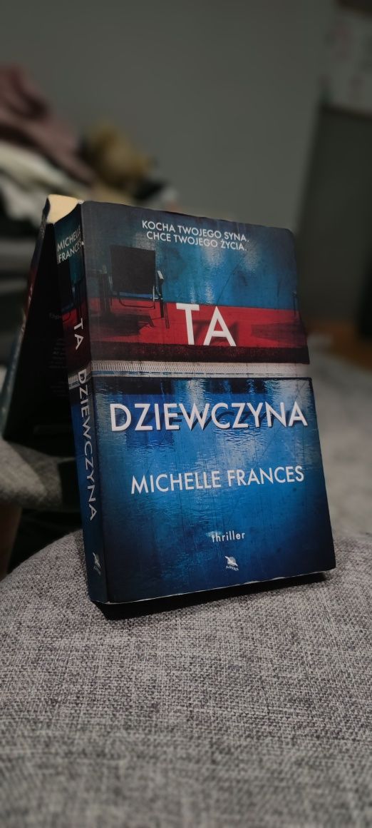 "Ta dziewczyna" Michelle Frances thriller