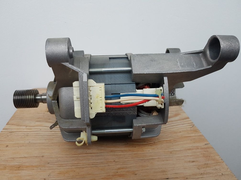 Silnik do pralki Electrolux EWT1366HDW