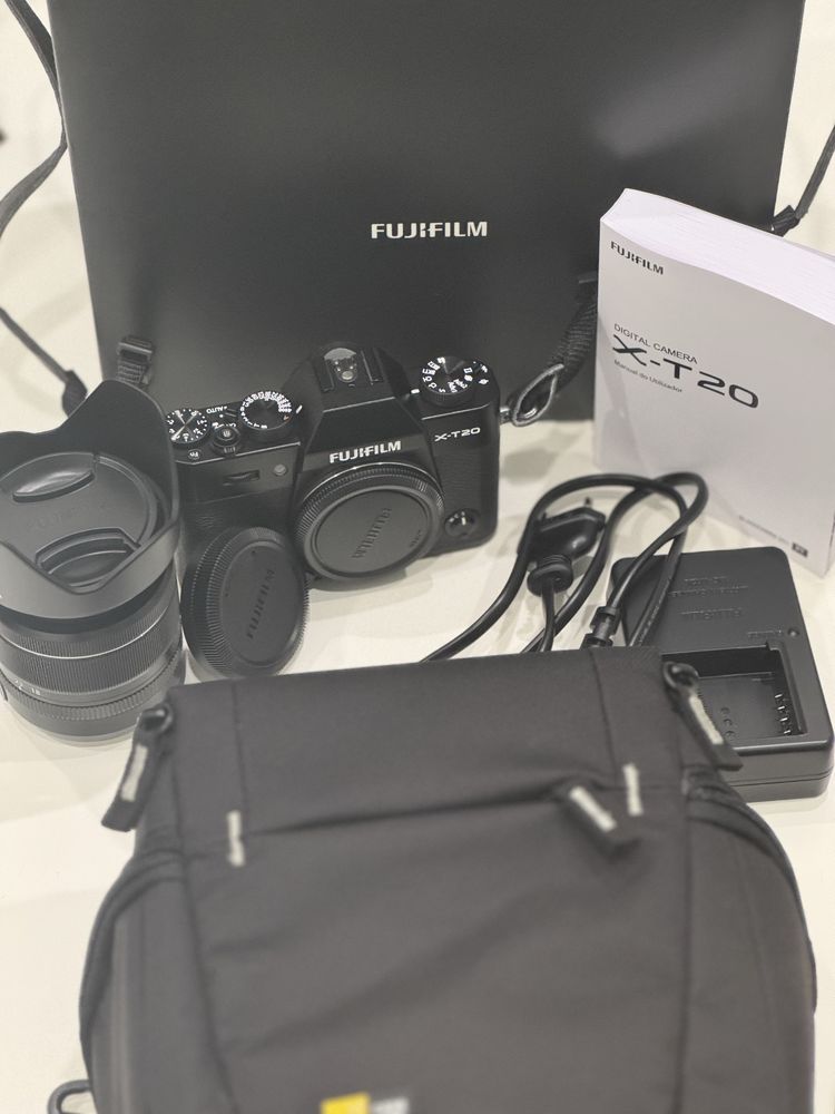 Vendo Maquina Fujifilm X-T20 XF 18-55 RLM OIS