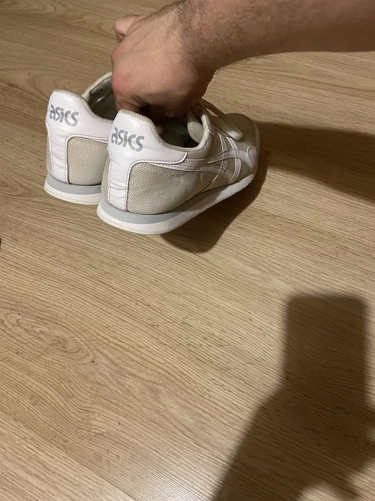 Кросовки ASICS Tiger Runner ориг