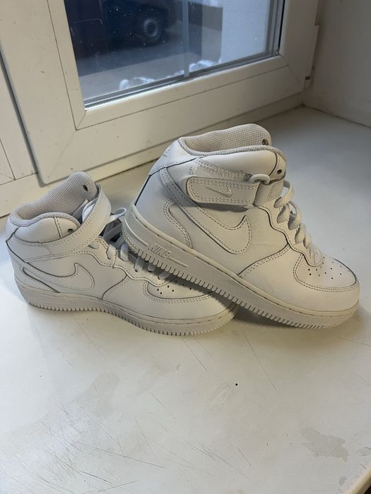 Кросівки NIKE Force 1Mid шкіряні оригінал.