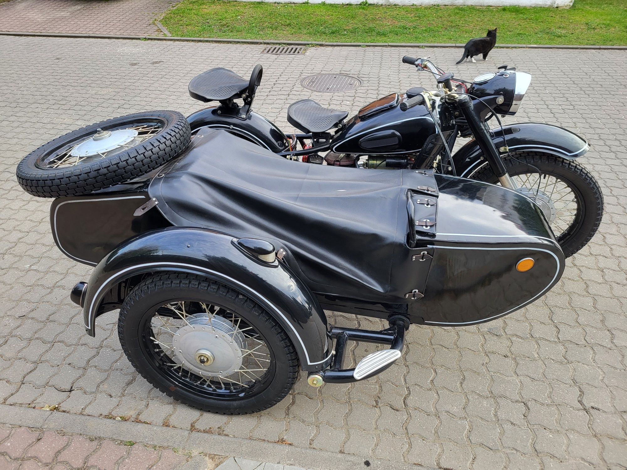 Promocja K 750 kmz mt dnieor mw ural imz m 72