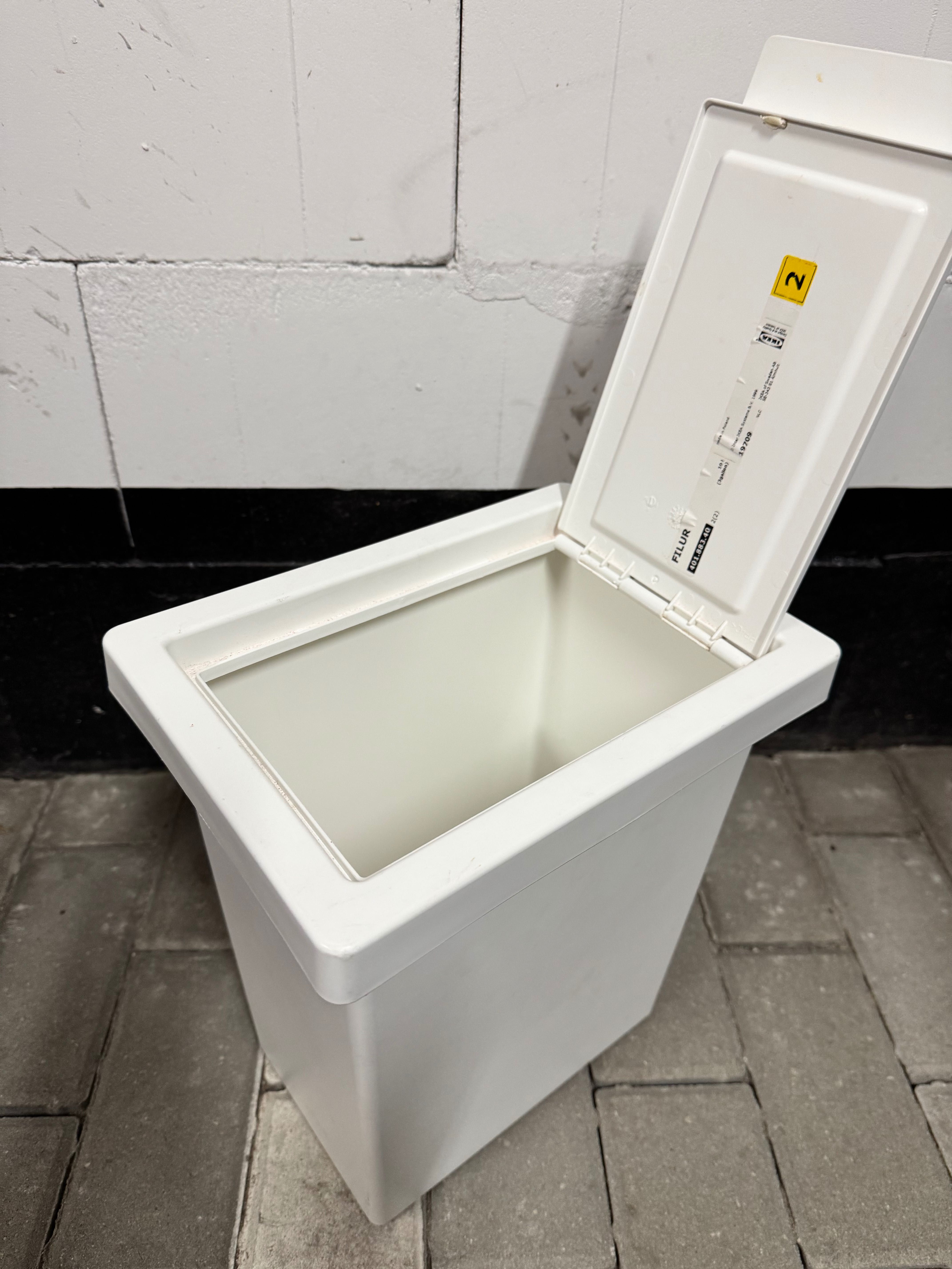 Kosz na śmieci 3 sztuki szary biały Ikea jak nowe