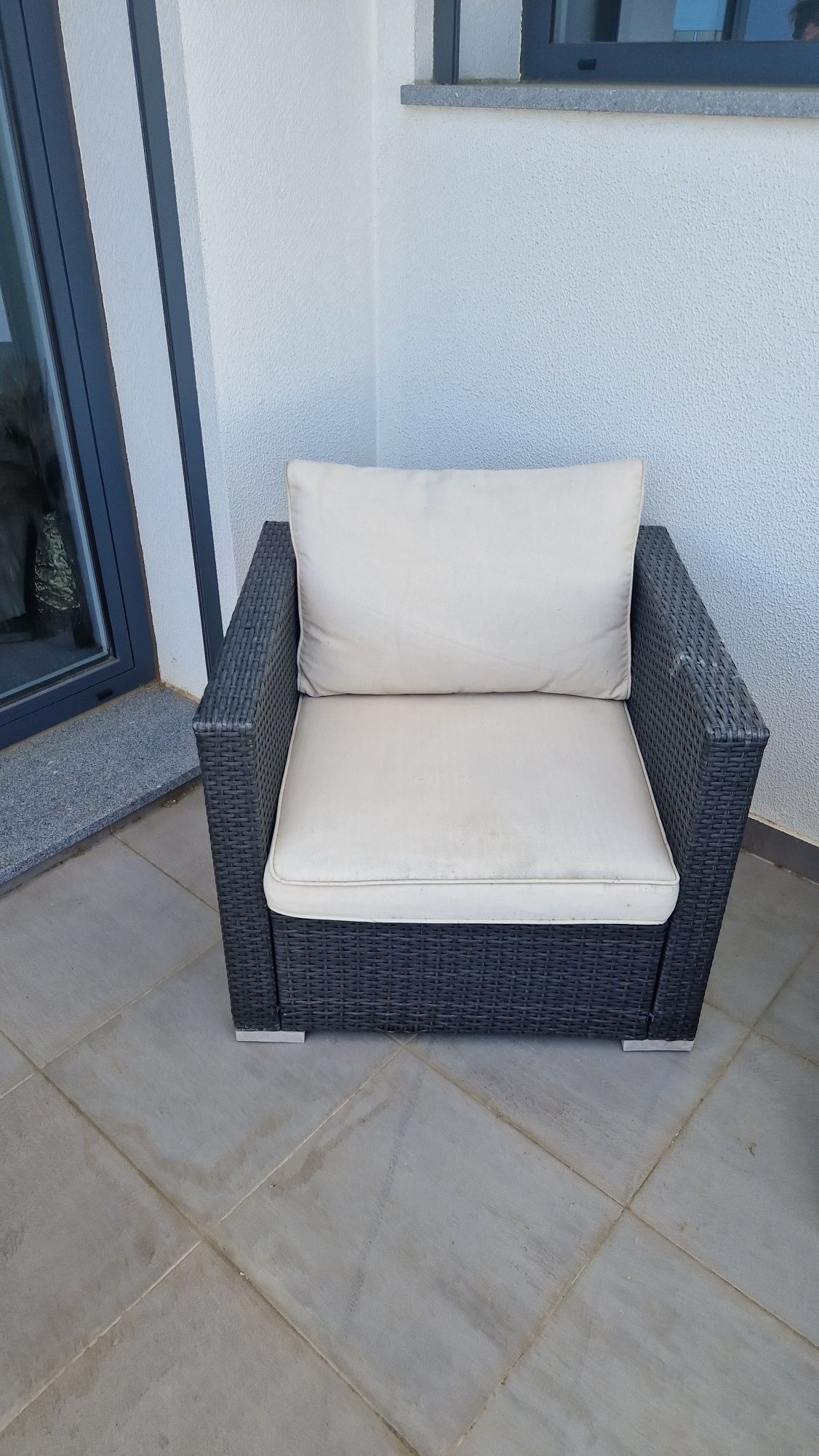 Conjunto de três sofás de exterior