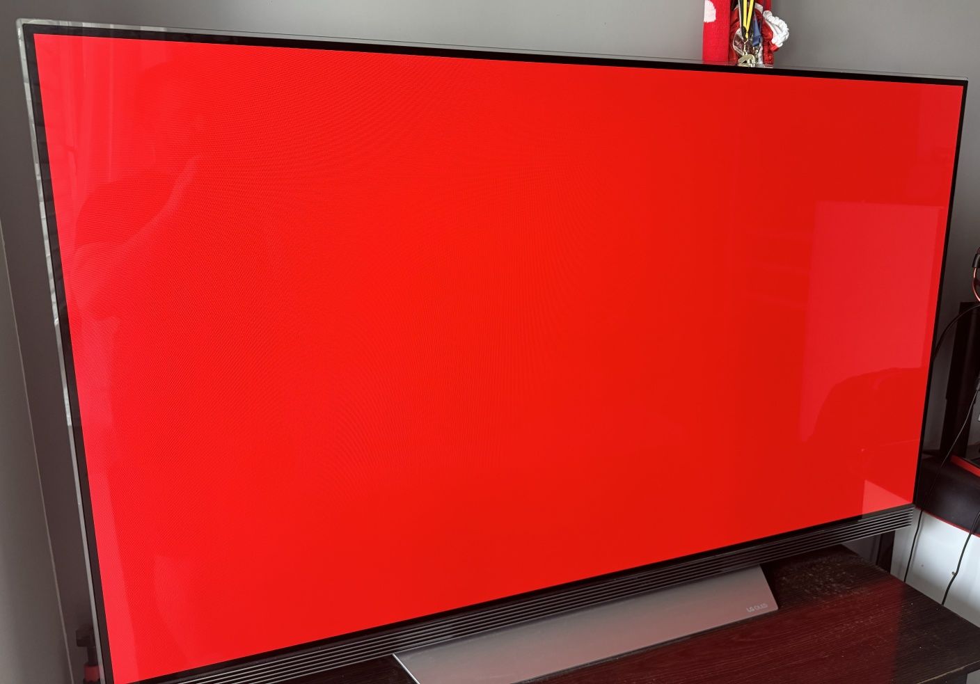 LG OLED 65E7V stan idealny + pilot magic