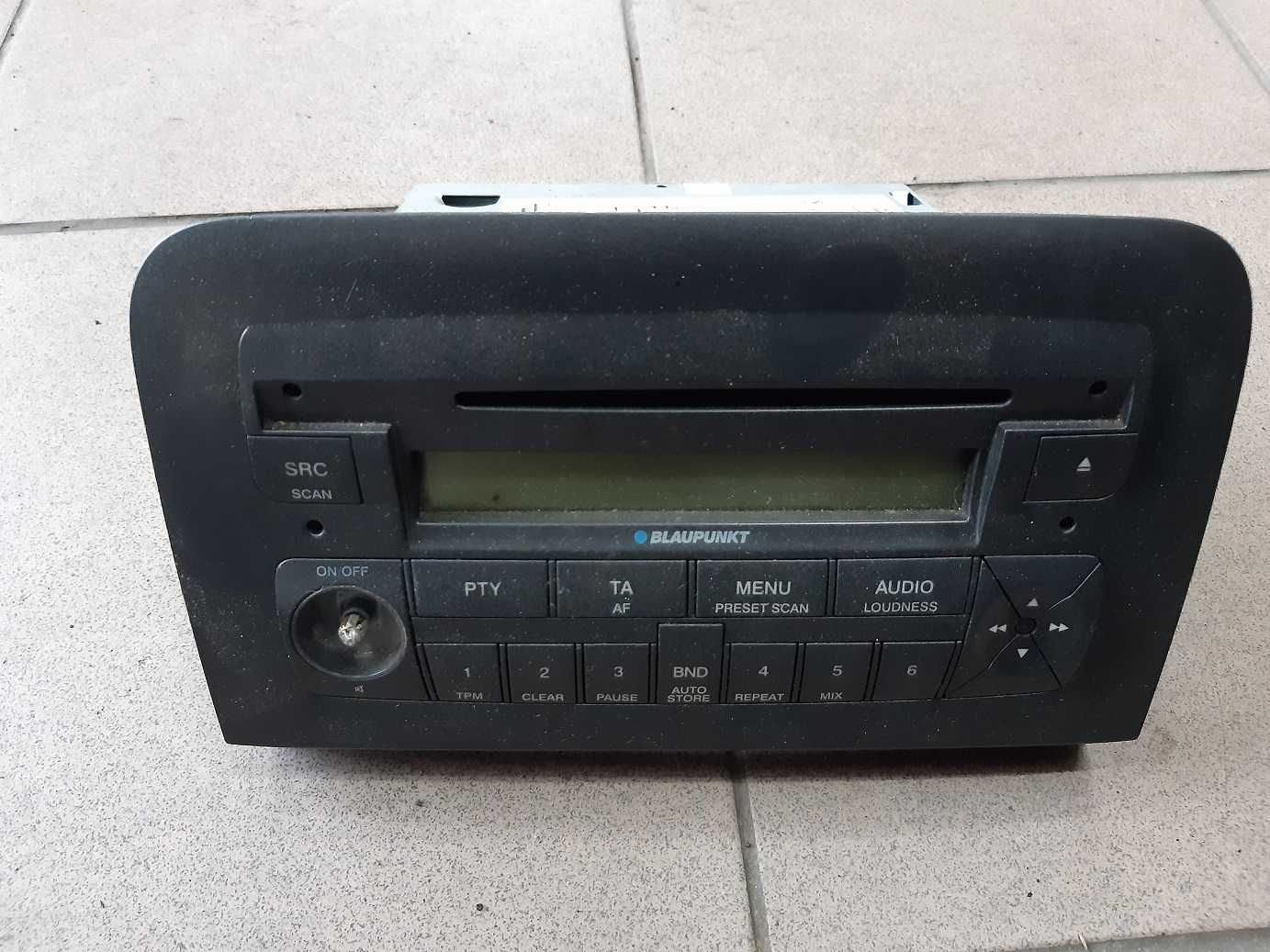 Fiat Croma 1.9 JTD - radio CD fabryczne Blaupunkt