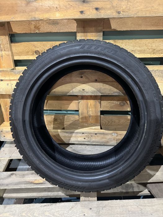 Продам зимнюю резину HANKOOK 225/40/18 и 245/40/18