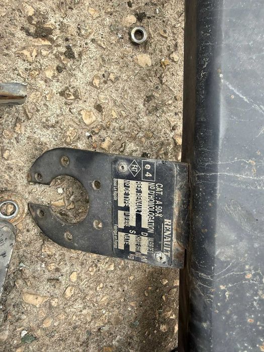 puxe / bola de reboque renault clio 2001