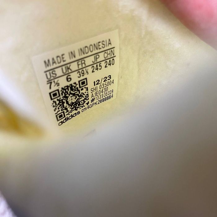 IE0430 Оригінал! нові жіночі кеди adidas gazelle bold xlg