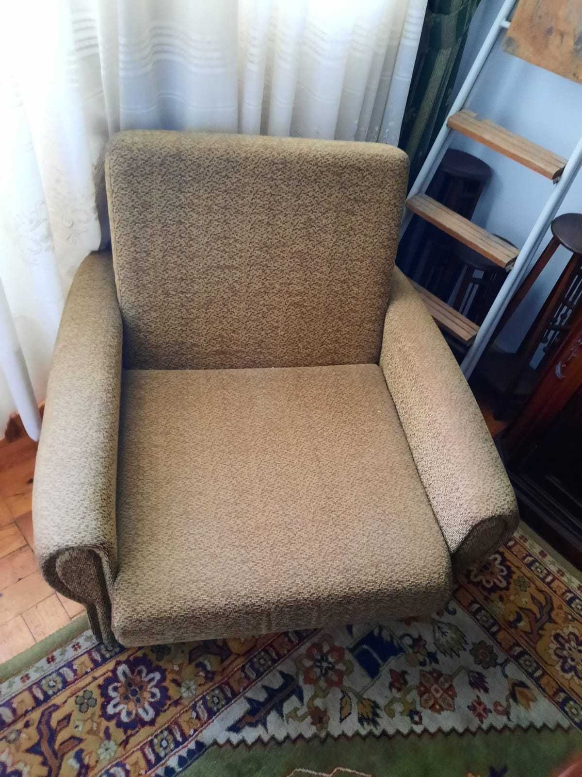 Cadeirão cama baixo